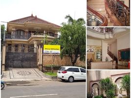 7 Bedroom Villa for sale in Tegal Sari, Surabaya, Tegal Sari