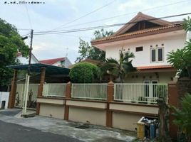 5 Bedroom House for sale in Siloam Hospitals Surabaya, Gubeng, Gubeng