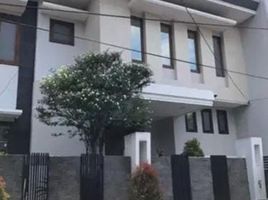 6 Habitación Casa en venta en Tenggilis Mejoyo, East Jawa, Tenggilis Mejoyo