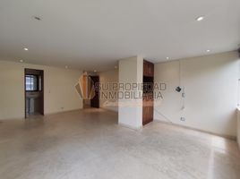 57 SqM Office for rent in Bogota, Cundinamarca, Bogota