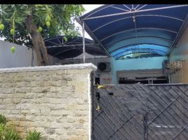 3 Schlafzimmer Villa zu verkaufen in Dukuhpakis, East Jawa, Dukuhpakis