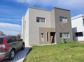Villa 3 chambre à vendre à Pilar, Buenos Aires, Pilar