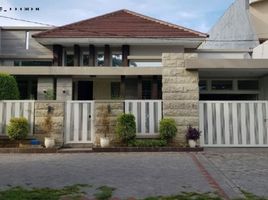 3 Kamar Rumah for sale in Gayungan, Surabaya, Gayungan