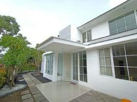5 Habitación Casa en venta en Wiyung, East Jawa, Wiyung