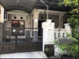 Villa 4 chambre à vendre à Wiyung, East Jawa, Wiyung