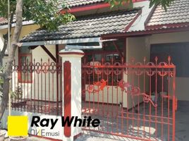 4 Kamar Rumah for sale in Gunung Anyar, Surabaya, Gunung Anyar