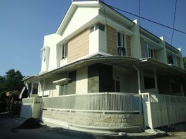 4 Habitación Villa en venta en Mulyorejo, East Jawa, Mulyorejo