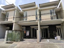 3 Habitación Casa en venta en Tenggilis Mejoyo, East Jawa, Tenggilis Mejoyo