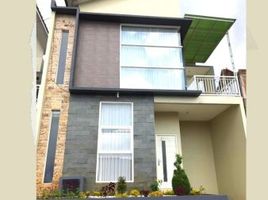 3 Bedroom House for sale in Gayungan, Surabaya, Gayungan