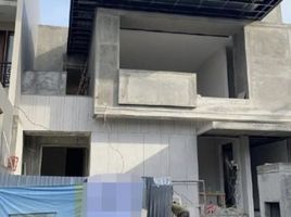 4 Habitación Casa en venta en Lakarsantri, East Jawa, Lakarsantri