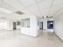 240 m² Office for rent in Nuevo Leon, Monterrey, Nuevo Leon
