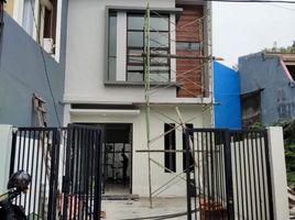 3 Habitación Villa en venta en Rungkut, East Jawa, Rungkut