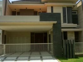 5 Bedroom House for sale in Wiyung, Surabaya, Wiyung