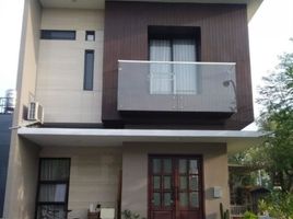 3 Habitación Villa en venta en Wiyung, East Jawa, Wiyung