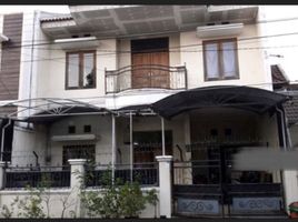 4 Schlafzimmer Haus zu verkaufen in Dukuhpakis, East Jawa, Dukuhpakis