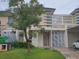 3 Habitación Villa en venta en Mulyorejo, East Jawa, Mulyorejo