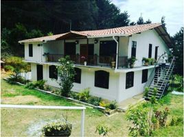 10 Habitación Villa en venta en Copacabana, Antioquia, Copacabana