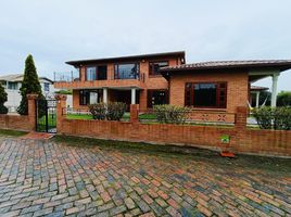 4 Bedroom House for sale in Chia, Cundinamarca, Chia