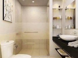 2 chambre Condominium à vendre à Fairway Tarraces., Malabon City