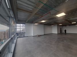 130 m² Office for sale in La Calera, Cundinamarca, La Calera