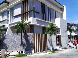 4 Schlafzimmer Villa zu verkaufen in Mulyorejo, East Jawa, Mulyorejo, Surabaya
