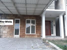5 Habitación Villa en venta en Lakarsantri, East Jawa, Lakarsantri
