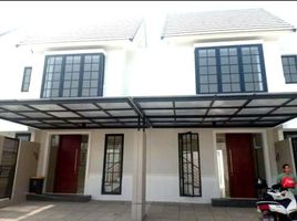 3 Bedroom House for sale in Wiyung, Surabaya, Wiyung