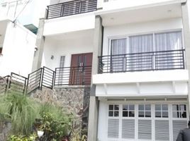 Maison 5 chambre à vendre à Lembang, West Jawa, Lembang