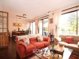 6 Bedroom House for sale in Santiago, San Jode De Maipo, Cordillera, Santiago