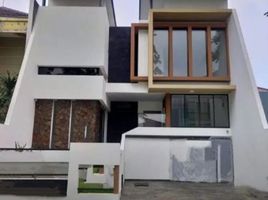 5 Bedroom Villa for sale in Mulyorejo, Surabaya, Mulyorejo