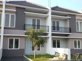 4 Bedroom House for sale in Waru, Sidoarjo, Waru