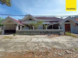 5 Kamar Rumah for sale in Wonocolo, Surabaya, Wonocolo