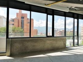 34 SqM Office for sale in Bare Foot Park (Parque de los Pies Descalzos), Medellin, Medellin