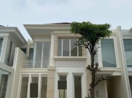 5 Bedroom Villa for sale in Kenjeran, Surabaya, Kenjeran