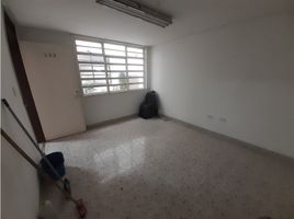 25 SqM Office for rent in Caldas, Manizales, Caldas