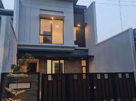 3 Habitación Villa en venta en Rungkut, East Jawa, Rungkut