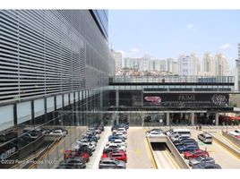 304.35 m² Office for sale in Mexico, Huixquilucan, Mexico