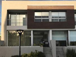 3 Bedroom House for sale in Moron, Buenos Aires, Moron