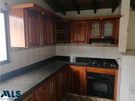 Villa 4 chambre à vendre à Envigado, Antioquia, Envigado