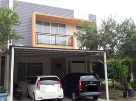 5 Bedroom House for sale in Bekasi Timur, Bekasi, Bekasi Timur