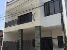 Villa 3 chambre à vendre à Tambaksari, East Jawa, Tambaksari, Surabaya
