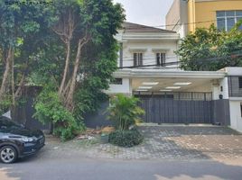 Maison 4 chambre à vendre à Tenggilis Mejoyo, East Jawa, Tenggilis Mejoyo