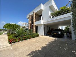 4 Bedroom House for sale in Bolivar, Cartagena, Bolivar