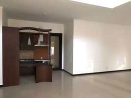 4 Habitación Casa en venta en Lakarsantri, East Jawa, Lakarsantri