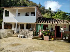 4 Bedroom House for sale in Medellín Metro, Bello, Bello