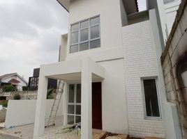 3 Bedroom Villa for sale in Setu Babakan, Jaga Karsa, Lima