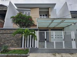 4 Habitación Villa en venta en Mulyorejo, East Jawa, Mulyorejo