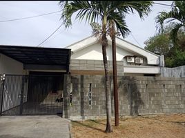 5 Kamar Rumah for sale in Wonokromo, East Jawa, Wonokromo