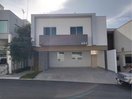 5 Habitación Casa en venta en Monterrey, Nuevo León, Monterrey