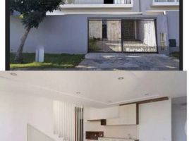 5 Bedroom House for sale in Surabaya, East Jawa, Dukuhpakis, Surabaya